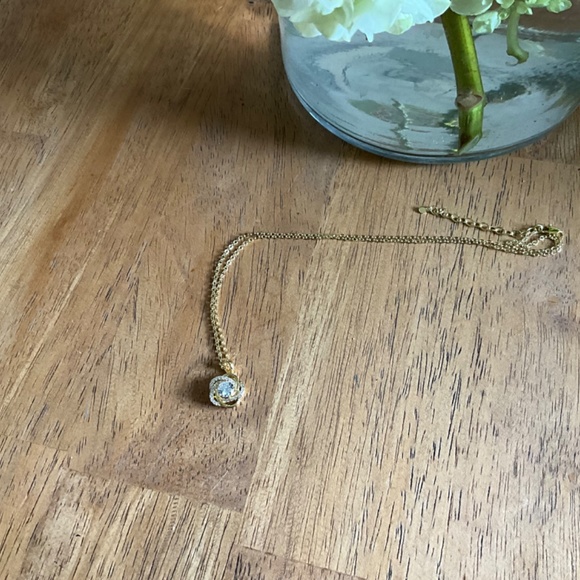 Diamonisse NWOT diamond necklace Love knot pendant 14k plated gold Statement - Picture 2 of 3